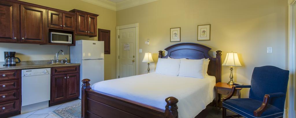 Chipman Hill Suites - Union Street Сент-Джон Экстерьер фото
